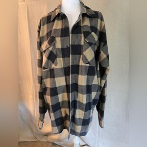 Wrangler L, Plaid Button-Up Shacket In Black and Tan
